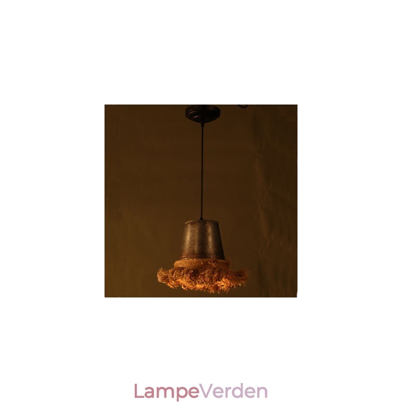 Gør The Old Chandelier Rope Creative