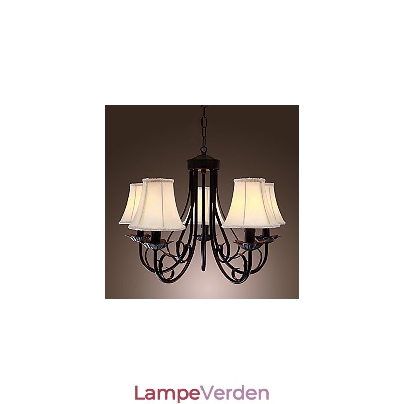 Traditionel klassisk antik messing lysekrone