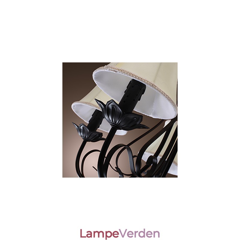 Traditionel klassisk antik messing lysekrone