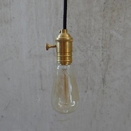 Traditionel klassisk vintage messing pendel