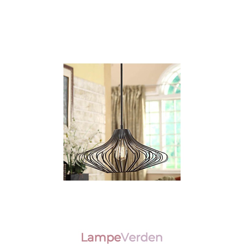 Moderne pendel med sort metal skærm