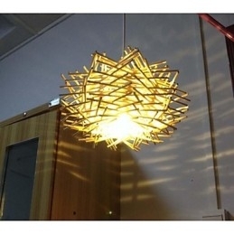 Moderne og sammentrukket droplight 1 let håndvævet træ