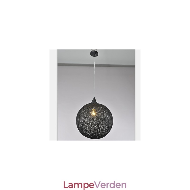 Kreativ lysekrone i rattan af amerikansk countryballtype