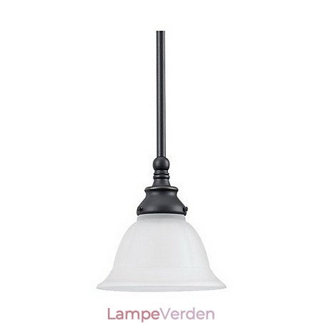 Elegant pendel i hvid skærm Elegant pendel i hvid skærm