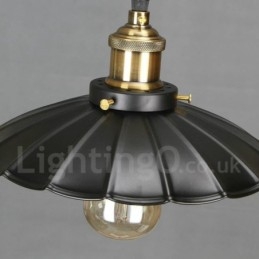 Sort metal vintage pendel