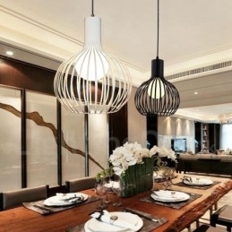 Modern Contemporary Metal 1 Light Globe Pendel Light