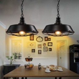 Retro vintage sort metal pendellampe