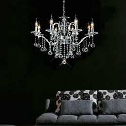 Elegant krystal lysekrone med 8 lys
