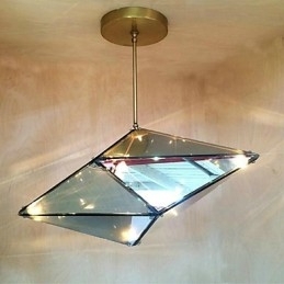 Traditionel klassisk retro galvaniseret funktion til designers metallysekrone
