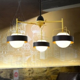 3 lyse moderne moderne loftslamper Kobberbelægning lysekrone med hvid og sort kugleglasskærm