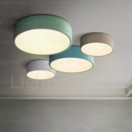 1 lys nordisk loftslampe med akrylskærm