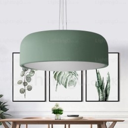 1 lys nordisk loftslampe med akrylskærm