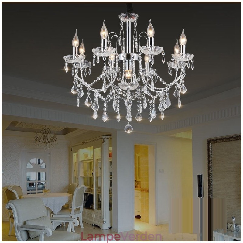 Elegant krystal lysekrone med 9 lys