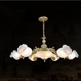 Traditionel klassisk vintage retro bronze metal lysekrone