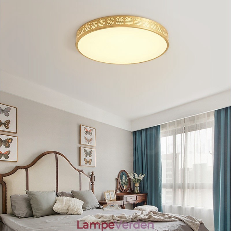 Rund ren messing moderne moderne nordisk stil flush-mount loftslampe med akrylskærm