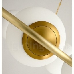 Rustik Lodge Rund Lysekrone i Pure Brass Bean Style med hvide nuancer