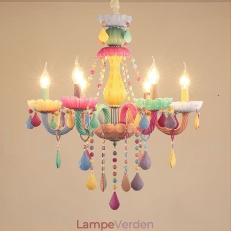 Macaron 6 lys lysekrone med krystallys i flere farver til børnebørn Macaron 6 lys lysekrone med krystallys i flere farver til børnebørn