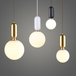 Moderne moderne pendel med glasskærm