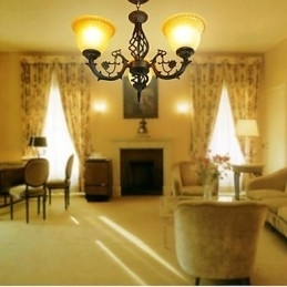 Vintage lysekrone i smedejern