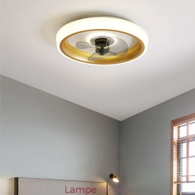 Moderne Loftsventilator Med Lys Fjernbetjening Loftslysventilator