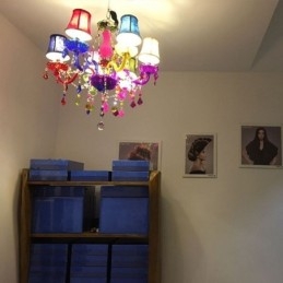 Stor farverig krystal lysekrone europæisk pendel