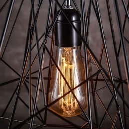 Pendel i sort flettet lampeskærm