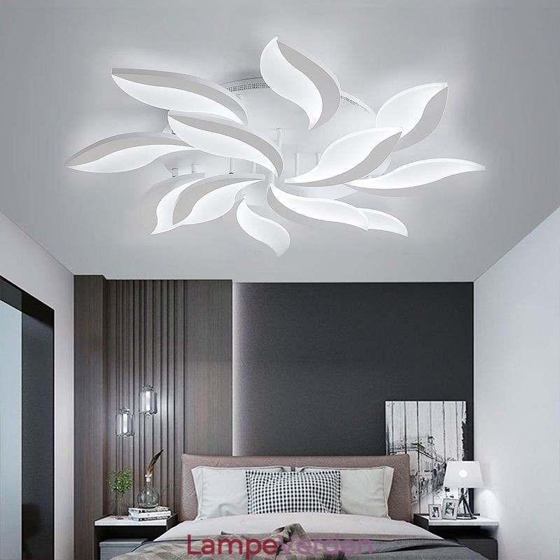 Akryl kronblad Flush Mount Loftslampe