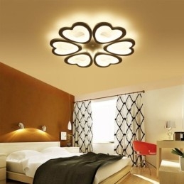 Hjerteformet kronbladsloftslys Flush Mount