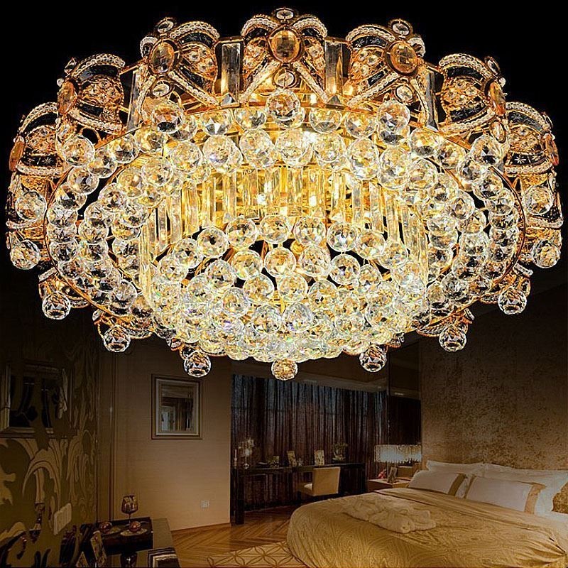Europæisk indmuret krystalloftslampe