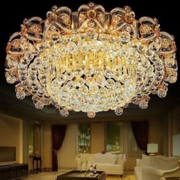 Europæisk indmuret krystalloftslampe