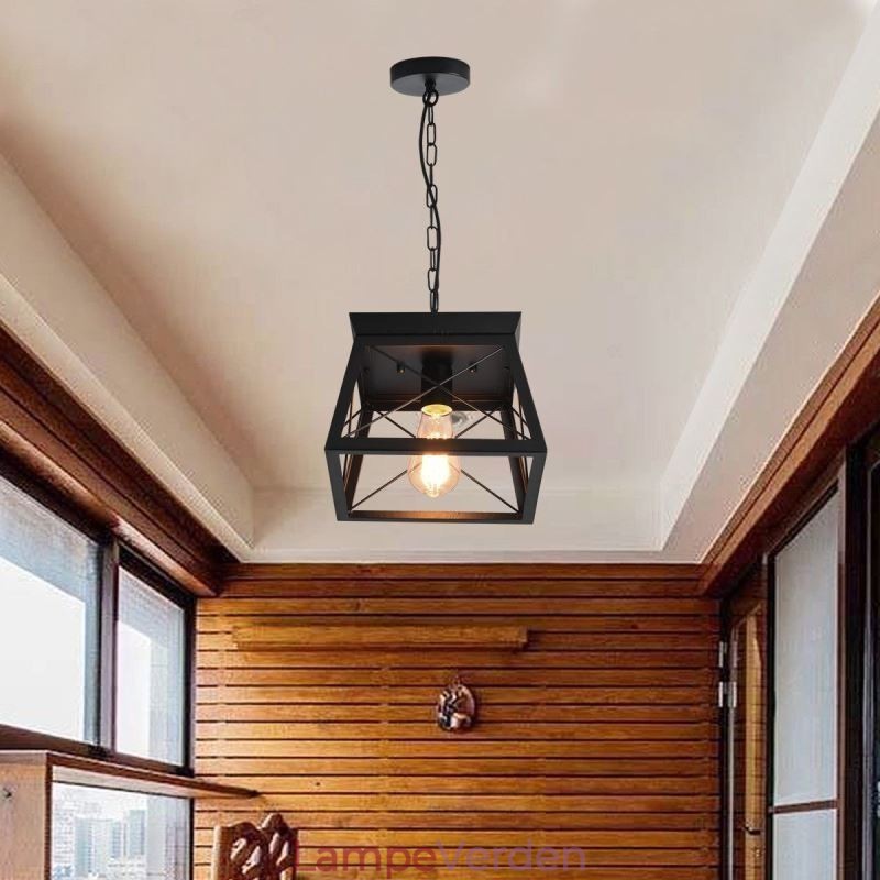 Vintage trapezformet pendel metal sort loftslampe