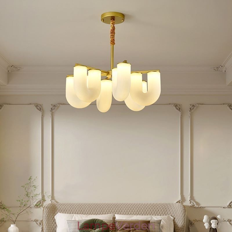 U-formet lysekrone French Creme Style Pendel Light