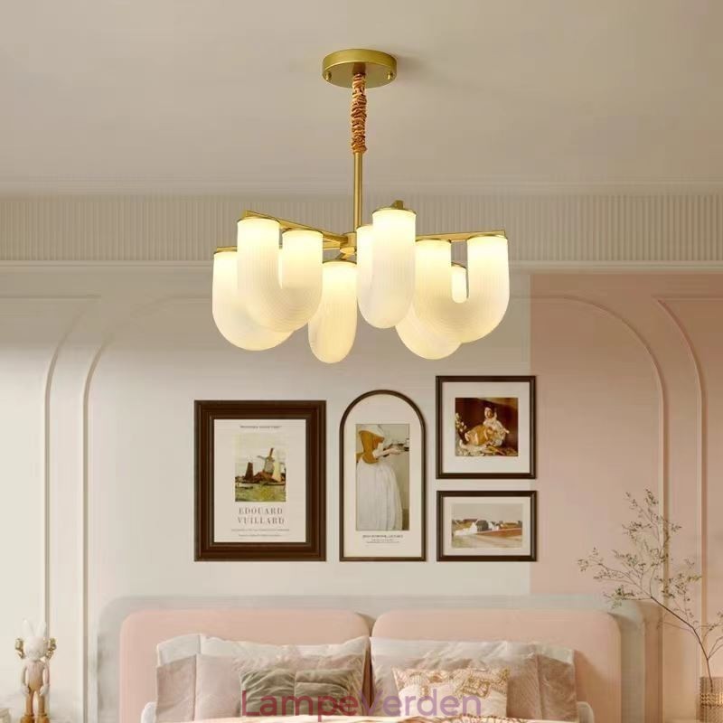 U-formet lysekrone French Creme Style Pendel Light