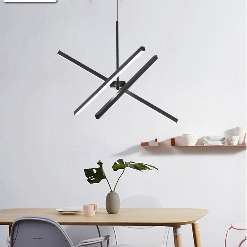 Moderne Pendel Lysdæmpbar Sort Strip Lampe