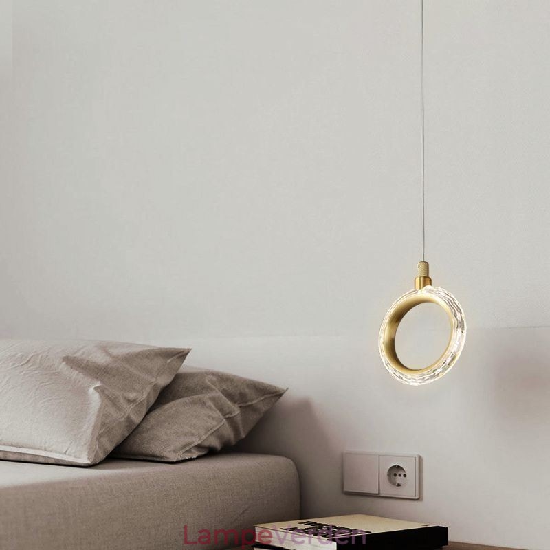 Pendel akryl ring lysarmatur med spotlight