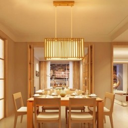 Minimalistisk pendel i træbur