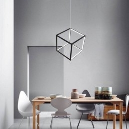 Sort pendel geometrisk kubebelysning