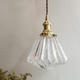 Pendellampe i klar diamant-ribbet glas