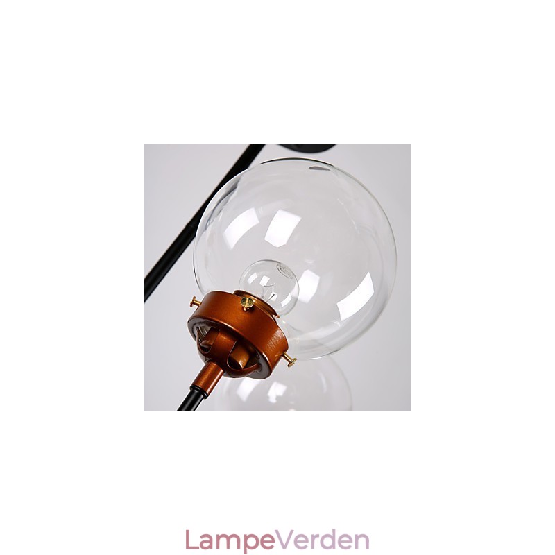 Contracted Creative optrådte som rollen som amerikanske glaskugle, der sidder Magic Beans Droplight