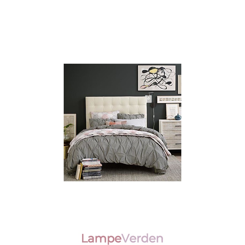 Moderne væglampe med glastrommeskærm