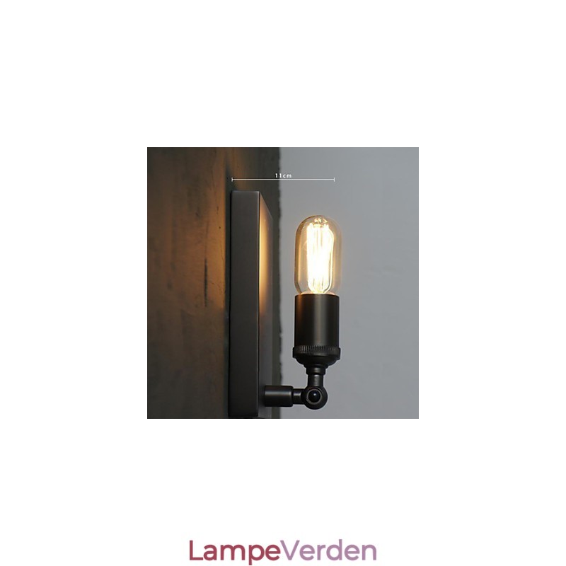 Indgået og kreativt land industriel vindgendannelse af gamle måder Edison væglampe lys