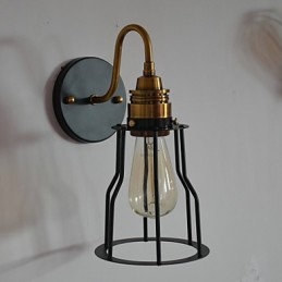 Minimalistisk kunstnerisk væglampe med sort metalskeletskærm