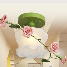 Valentinsdag Rosenhavens blomster og planter absorberer kuppellys