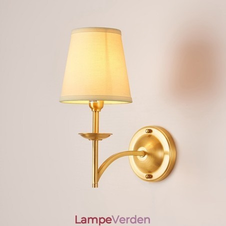Ren messing Luksuriøs rustik retro vintage 1 lys stearinlys væglampe med stofskærm Speciel til hotelværelses udstillingsrum Stue Spisestue Ren messing Luksuriøs rustik retro vintage 1 lys stearinlys væglampe med stofskærm Speciel til hotelværelses udstillingsrum Stue Spisestue