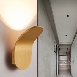 Minimalistisk væglampe i aluminium