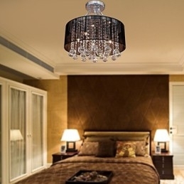 Moderne Crystal Flush Mount med 5 lys sort stofskærm