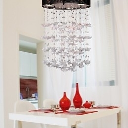 Moderne Semi Flush Mount med 3 lys Butterfly Featured Shade